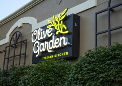 Olive Garden Exterior Sign fabricated and installed by PSCO Sign Group