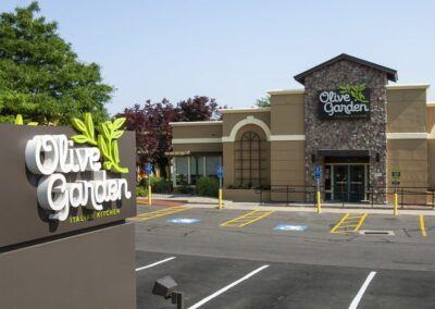 Olive Garden Exterior Sign fabricated and installed by PSCO Sign Group