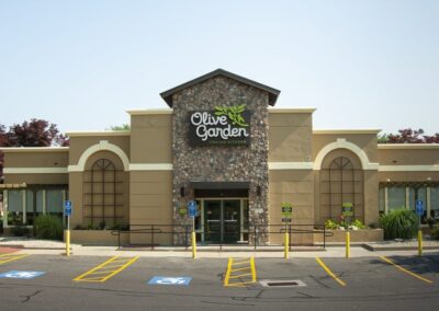 Olive Garden Exterior Sign fabricated and installed by PSCO Sign Group