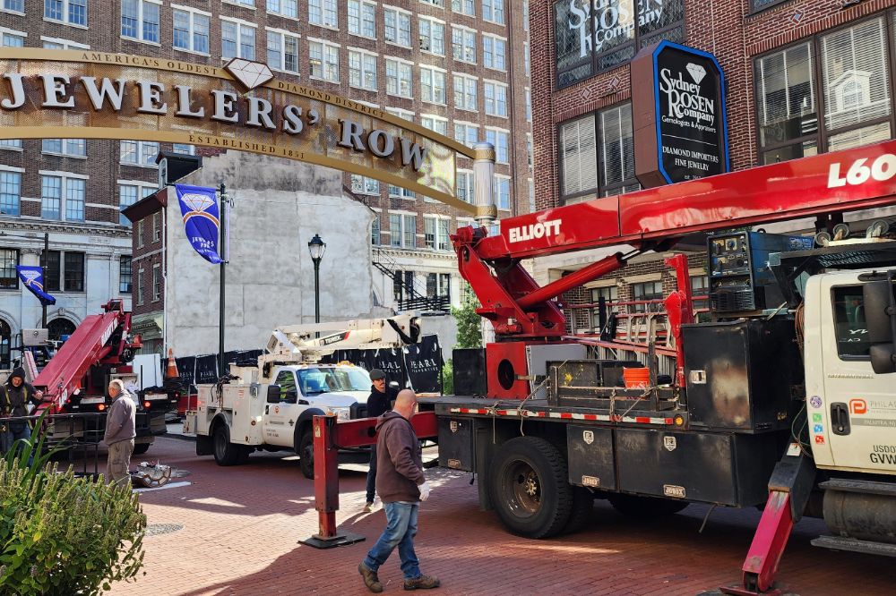 Install team outside